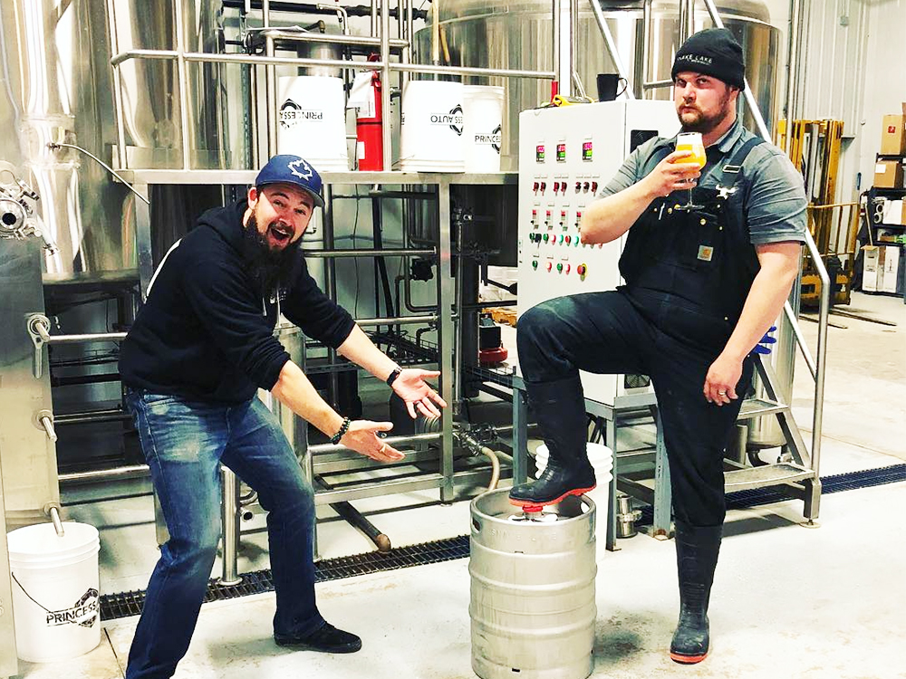 <b>Snake Lake Brewing Co in Canada-30bbl Brewery Equipment by Tiantai</b>